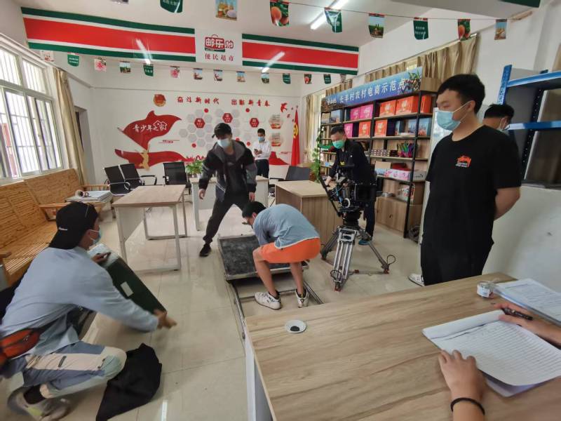 通海县广告片拍摄公司：极简主义践行者，少即是多的视觉哲学